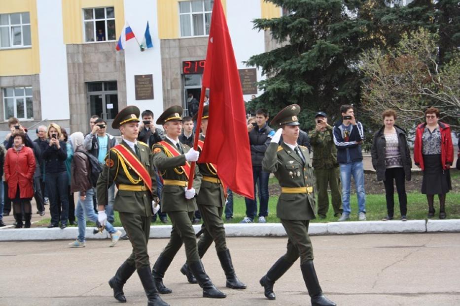 В Уфимском государственном авиационном техническом университете прошел большой праздник, посвященный 70-летию Победы