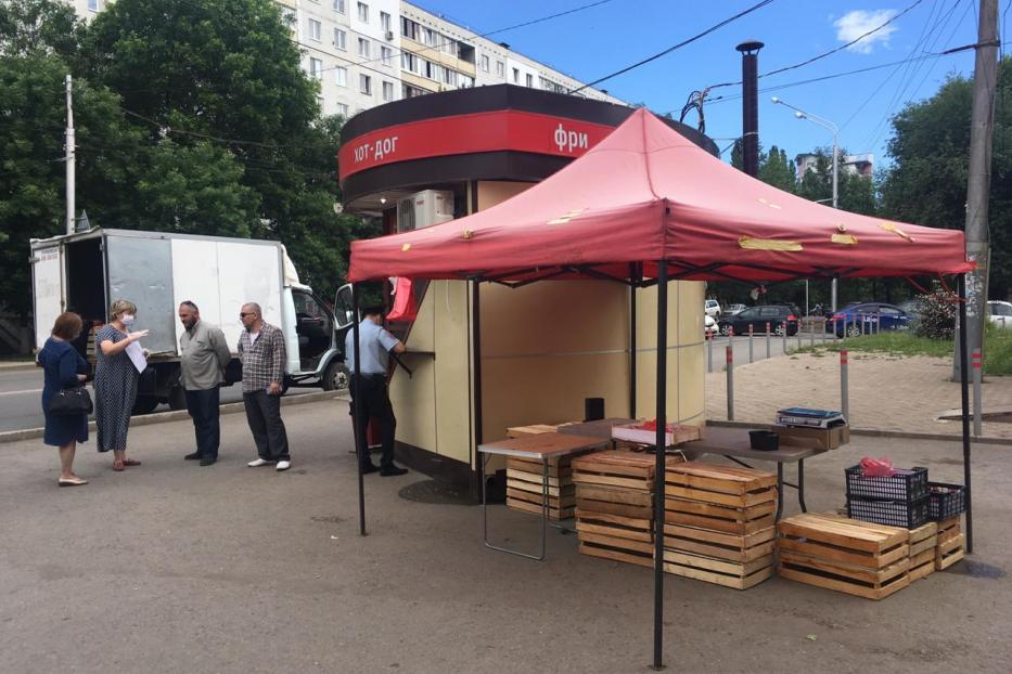 За организацию несанкционированной торговли предусмотрены административные штрафы