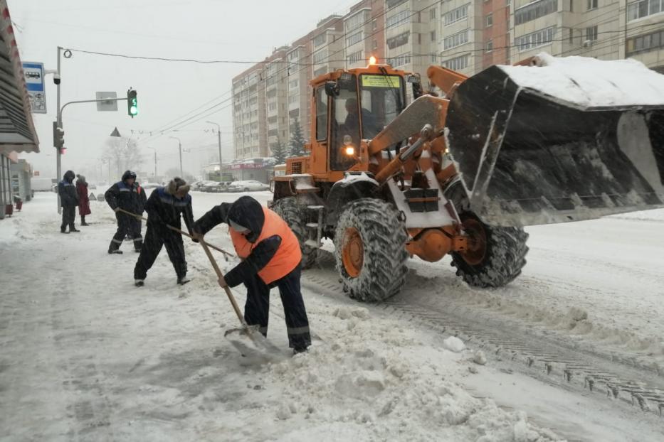 Уборка снега - в усиленном режиме